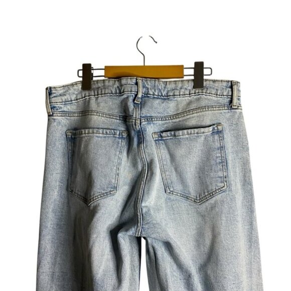 Old Navy Women's Light Wash High Waisted Wide Leg Destroyed Denim Jean - Picture 7 of 8